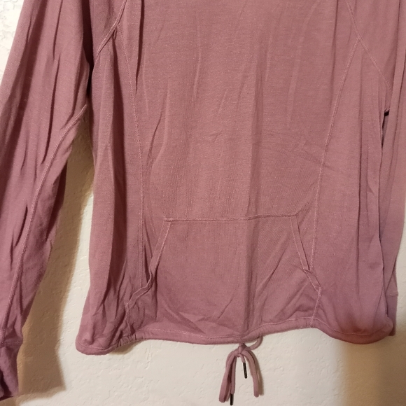π 3/$12 CALVIN KLEIN Performance Long Sleeve Athleisure Top - Picture 2 of 10